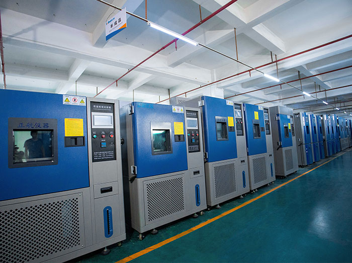 正航儀器生產(chǎn)車間